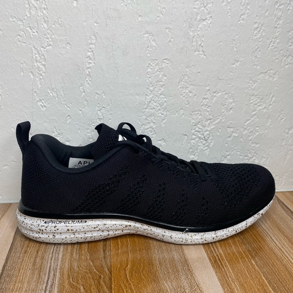 APL  Techloom Pro M Propelium 8347526 Sneakers Size 9 Black/Midnight/Speckle EUC